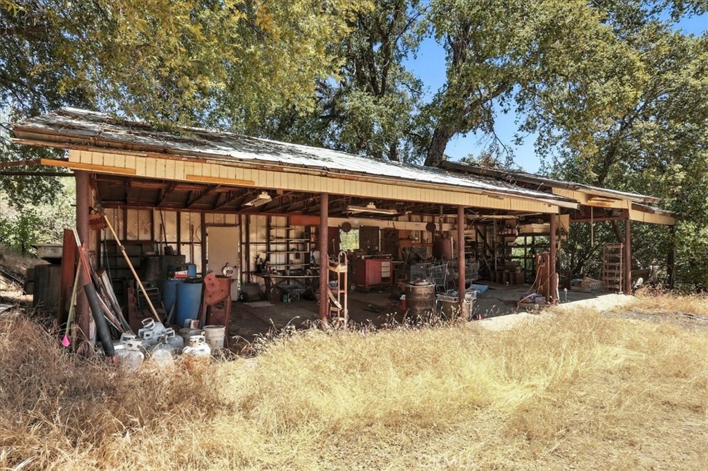 46467 Bissett Station Rd, Ahwahnee, CA 93601