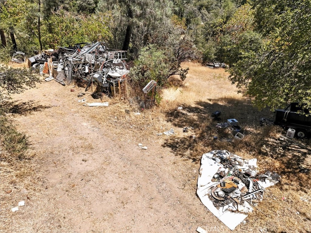 46467 Bissett Station Rd, Ahwahnee, CA 93601