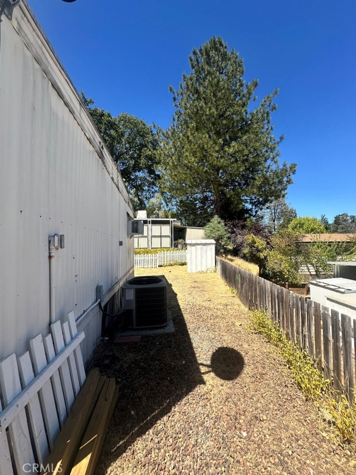 39678 Road 425B #60, Oakhurst, CA 93644