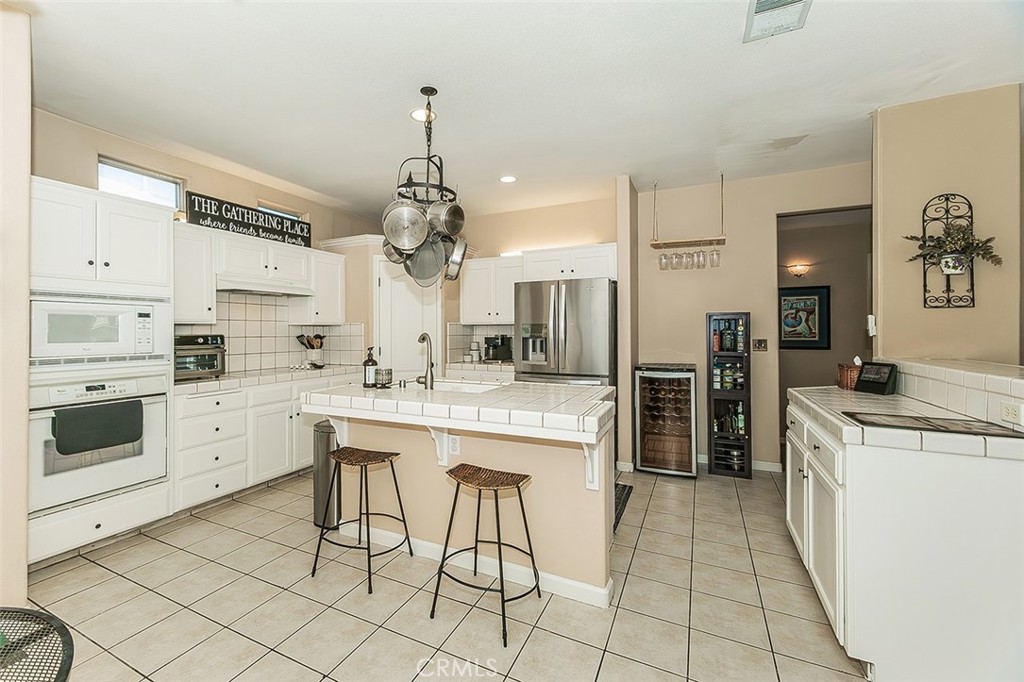 5094 W Cromwell Ave, Fresno, CA 93722