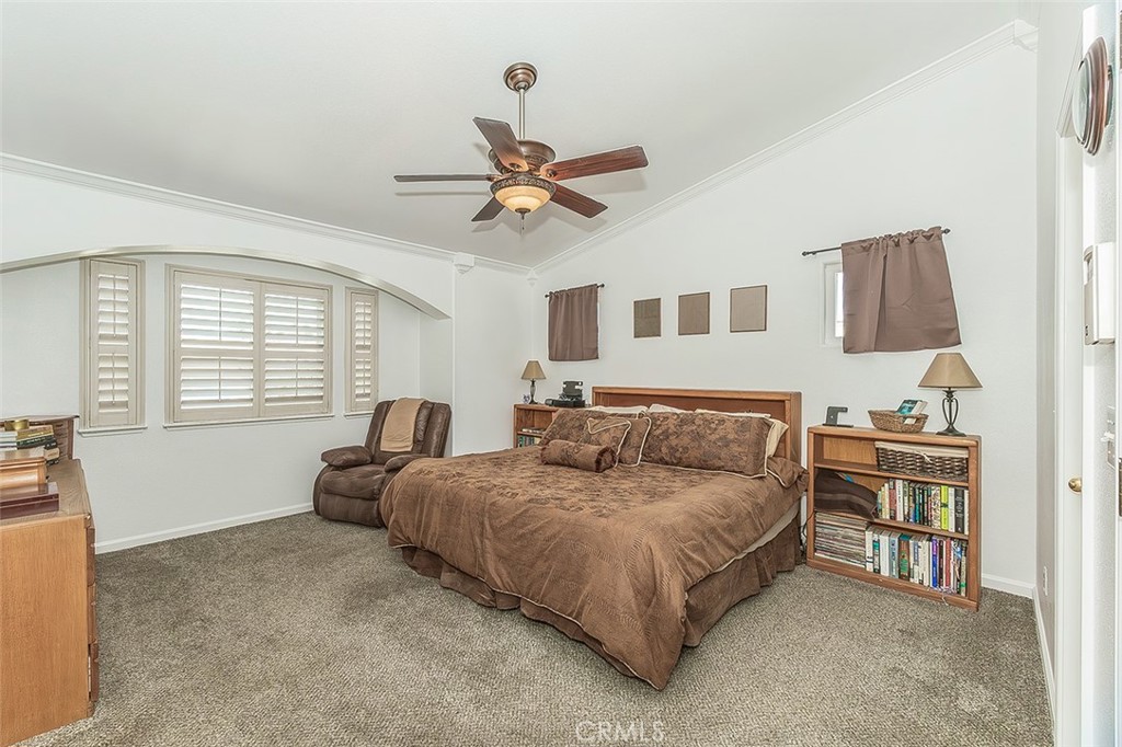 5094 W Cromwell Ave, Fresno, CA 93722