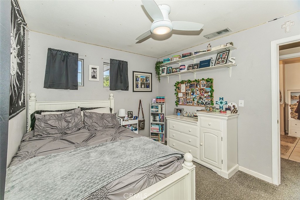 5094 W Cromwell Ave, Fresno, CA 93722