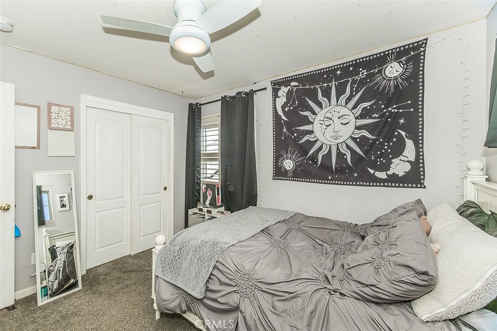 5094 W Cromwell Ave, Fresno, CA 93722