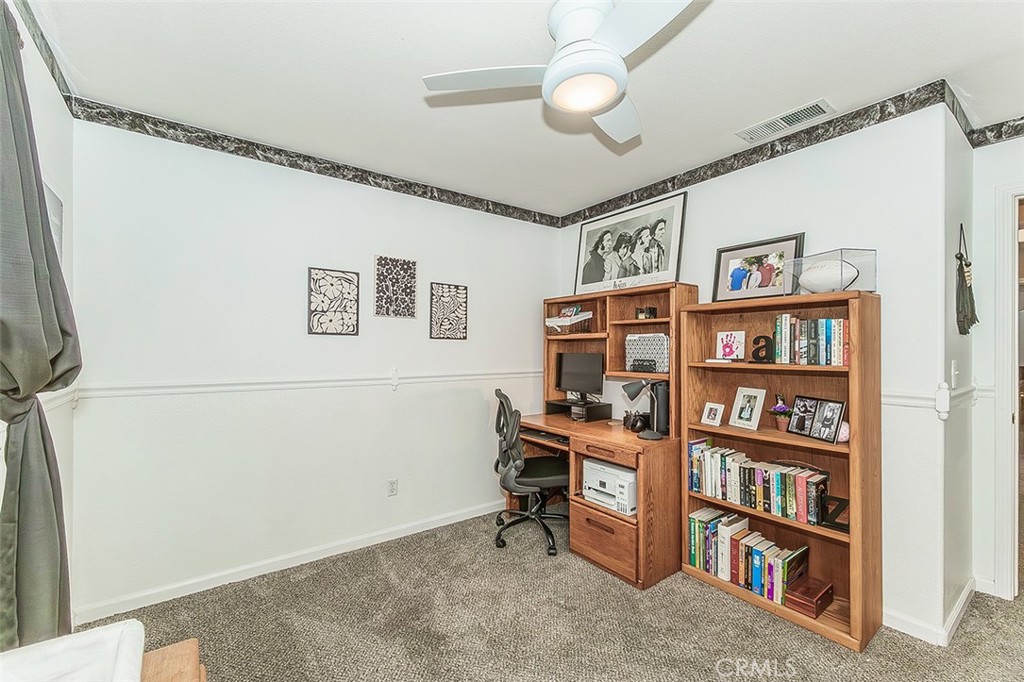 5094 W Cromwell Ave, Fresno, CA 93722