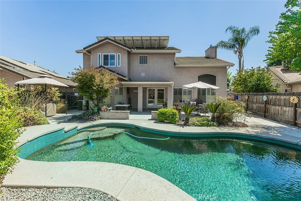 5094 W Cromwell Ave, Fresno, CA 93722