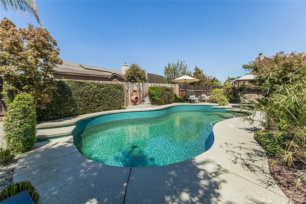 5094 W Cromwell Ave, Fresno, CA 93722