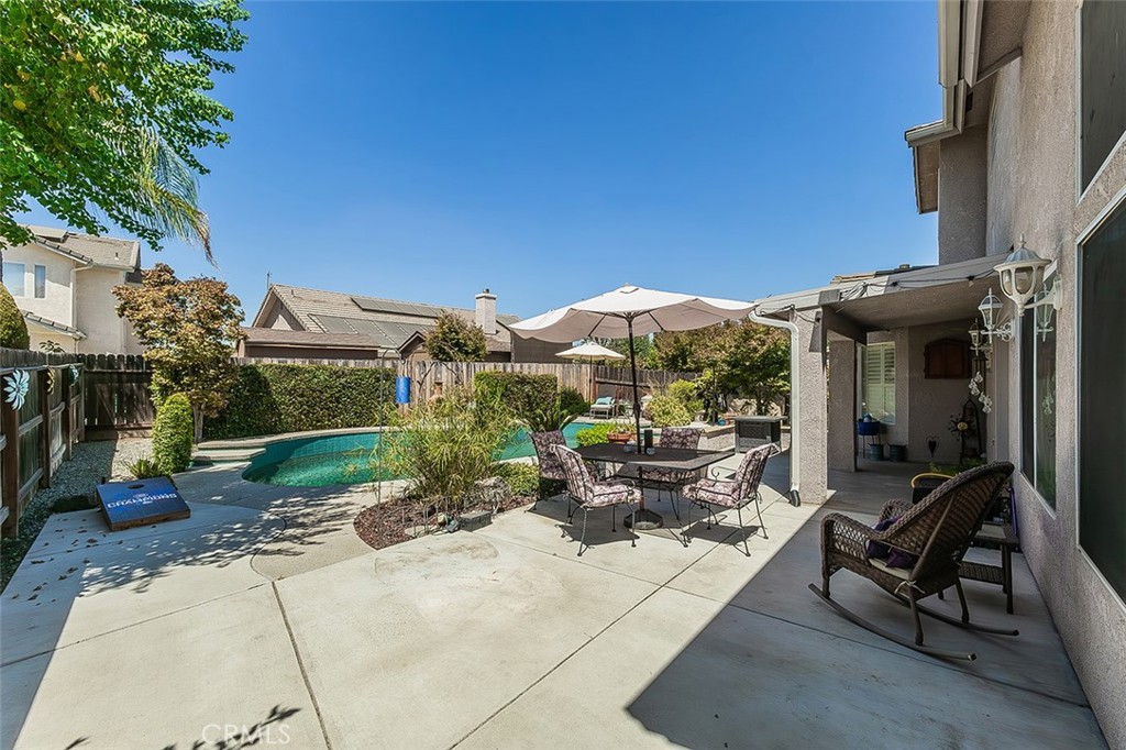 5094 W Cromwell Ave, Fresno, CA 93722