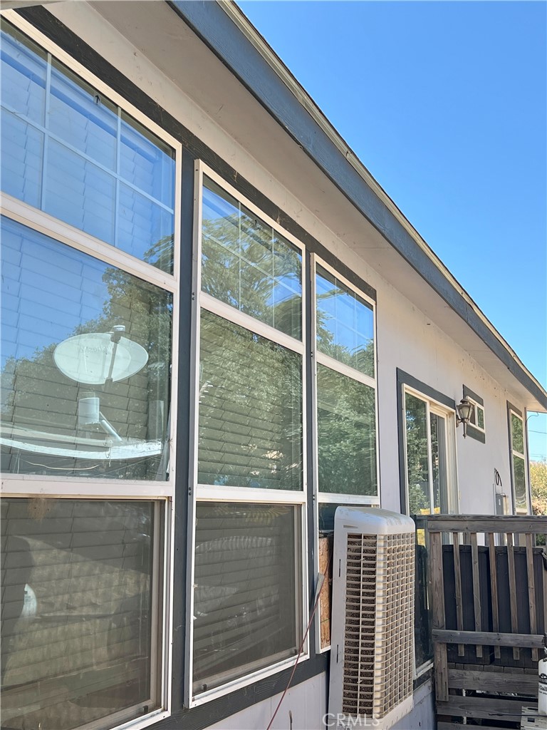 37180 Mistletoe Rd, Squaw Valley, CA 93675