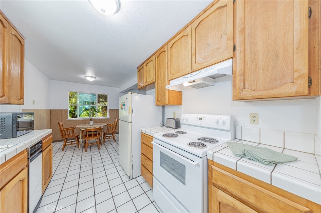 38601 Bon Veu Cir, Oakhurst, CA 93644