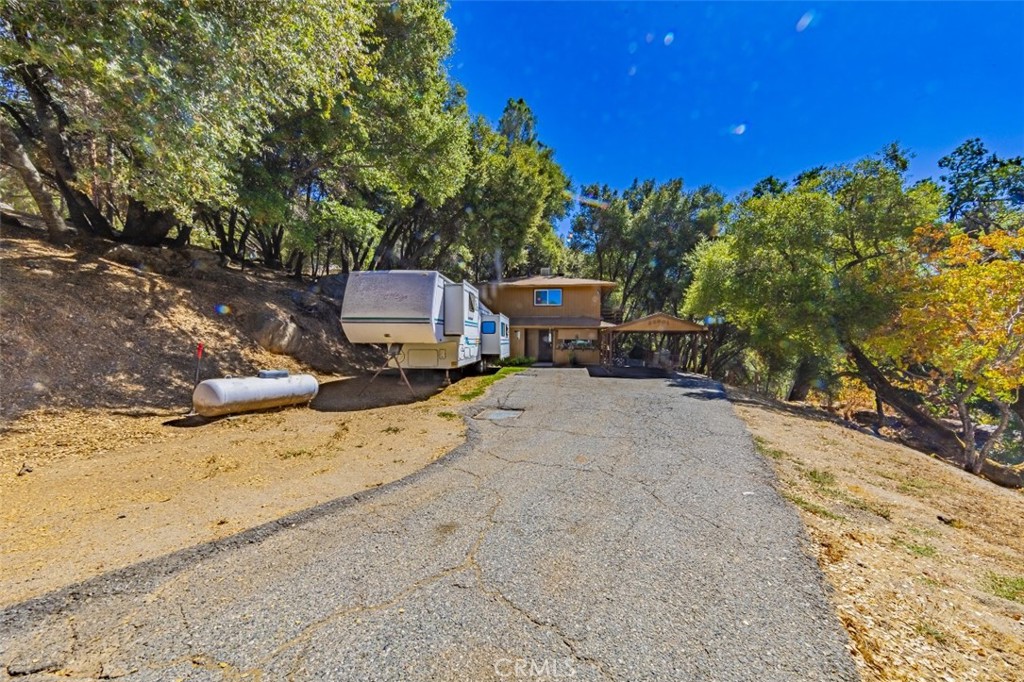 38601 Bon Veu Cir, Oakhurst, CA 93644