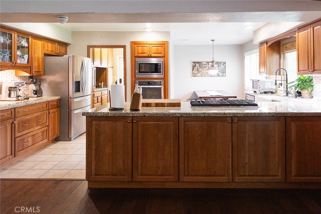 1647 W Wrenwood Ave, Fresno, CA 93711