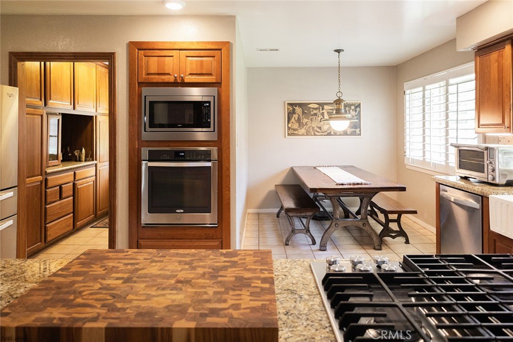 1647 W Wrenwood Ave, Fresno, CA 93711