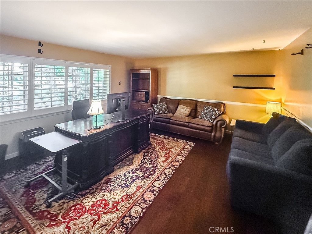 1647 W Wrenwood Ave, Fresno, CA 93711