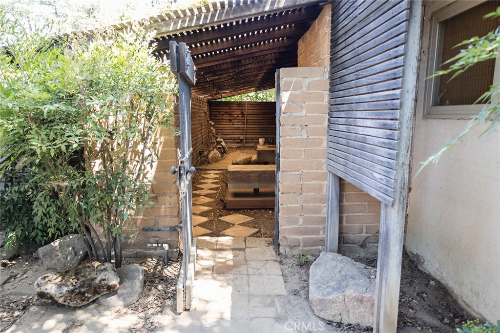 1647 W Wrenwood Ave, Fresno, CA 93711