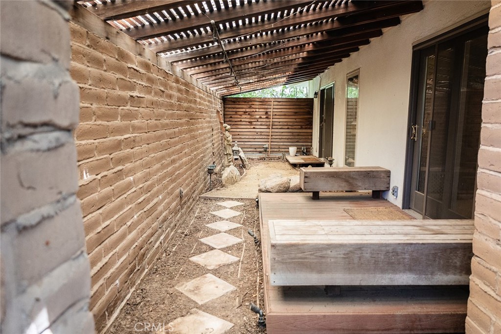 1647 W Wrenwood Ave, Fresno, CA 93711