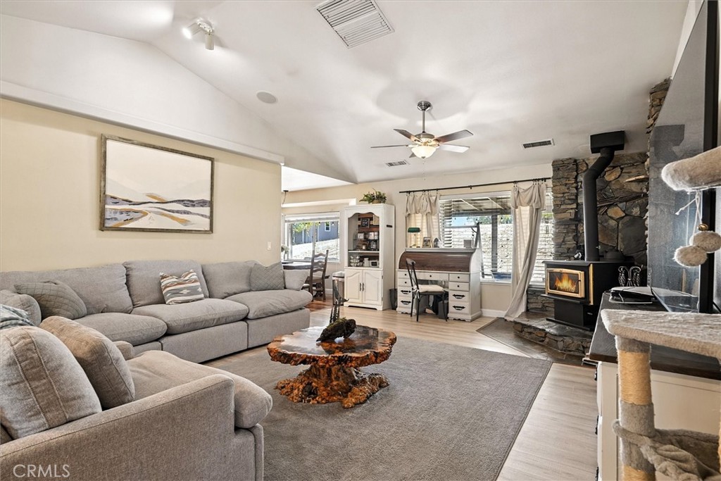 33032 Mill Creek Way, Coarsegold, CA 93614