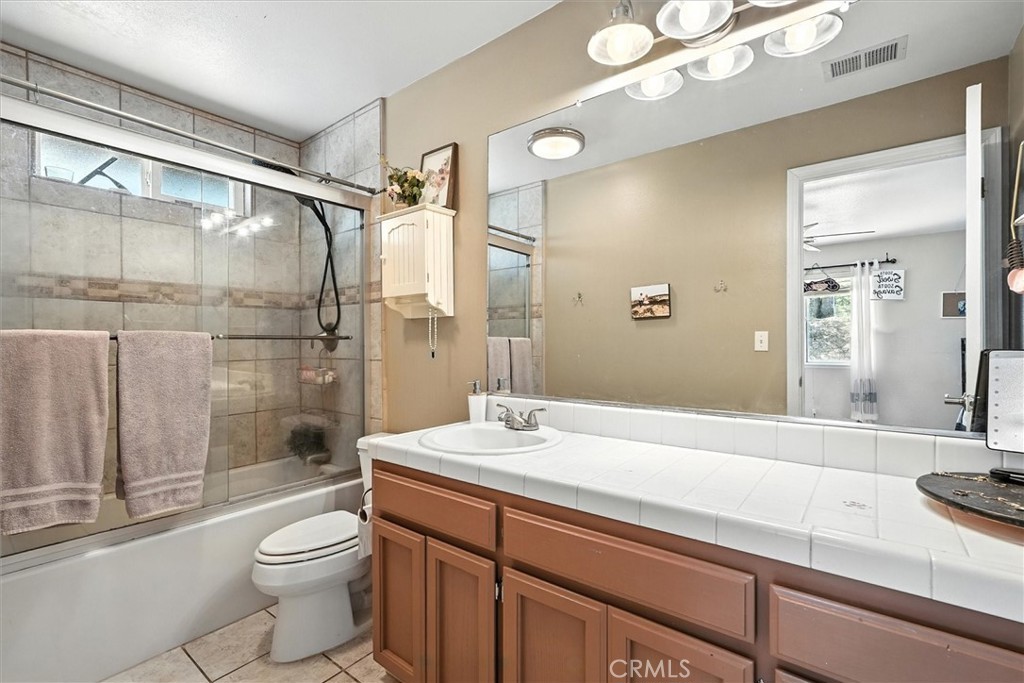 33032 Mill Creek Way, Coarsegold, CA 93614