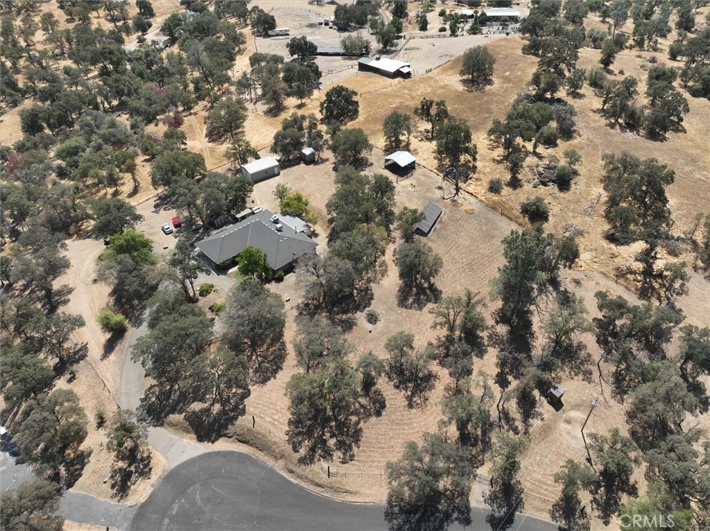 33032 Mill Creek Way, Coarsegold, CA 93614