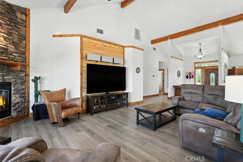 31364 Quartz Mountain Rd, Coarsegold, CA 93614