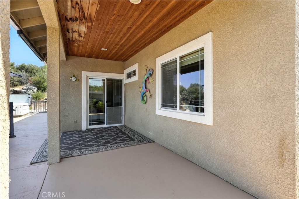 31364 Quartz Mountain Rd, Coarsegold, CA 93614