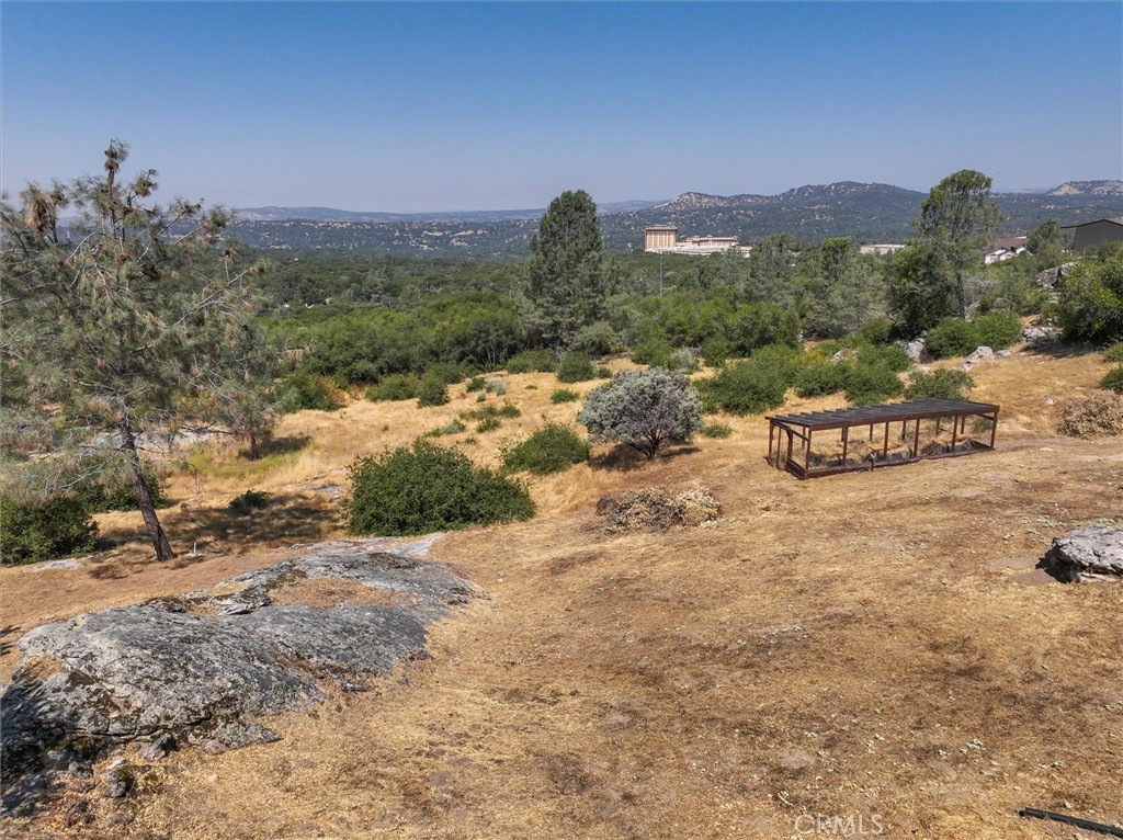 31364 Quartz Mountain Rd, Coarsegold, CA 93614