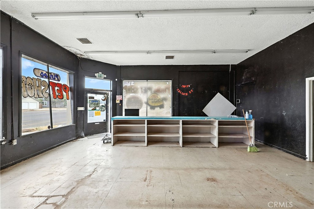 1005 Robertson Blvd, Chowchilla, CA 93610