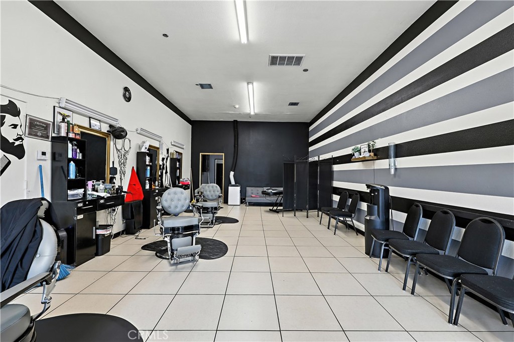 1005 Robertson Blvd, Chowchilla, CA 93610