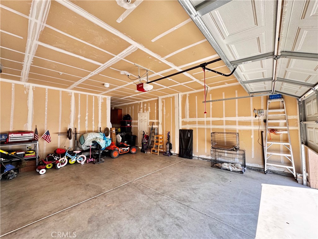 30912 Tadpole St, Visalia, CA 93291