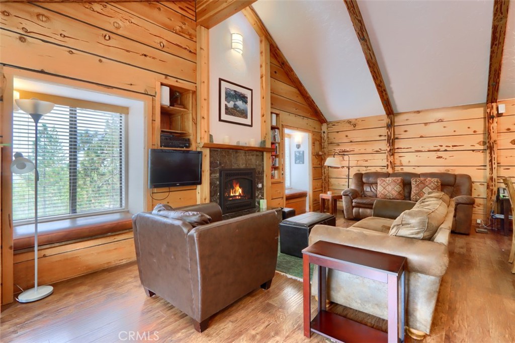 7497 Yosemite Park Way, Yosemite, CA 95389