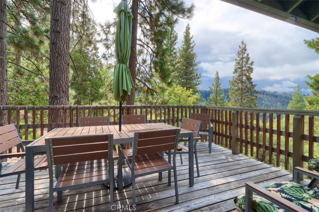 7497 Yosemite Park Way, Yosemite, CA 95389