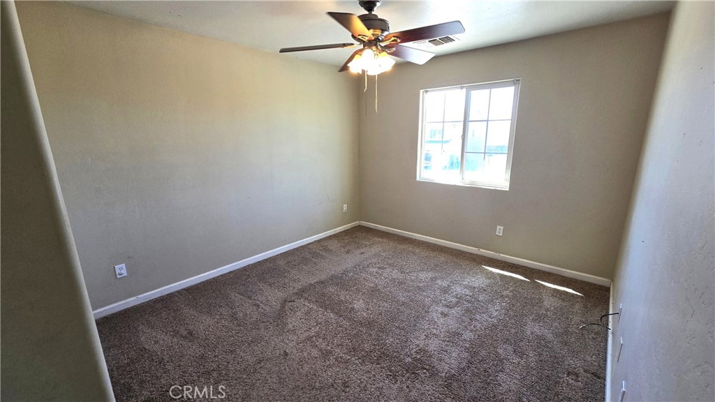 6288 E Woodward Ave, Fresno, CA 93727