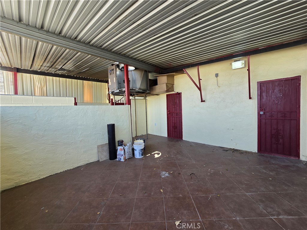 1448 N Blackstone Ave, Fresno, CA 93703