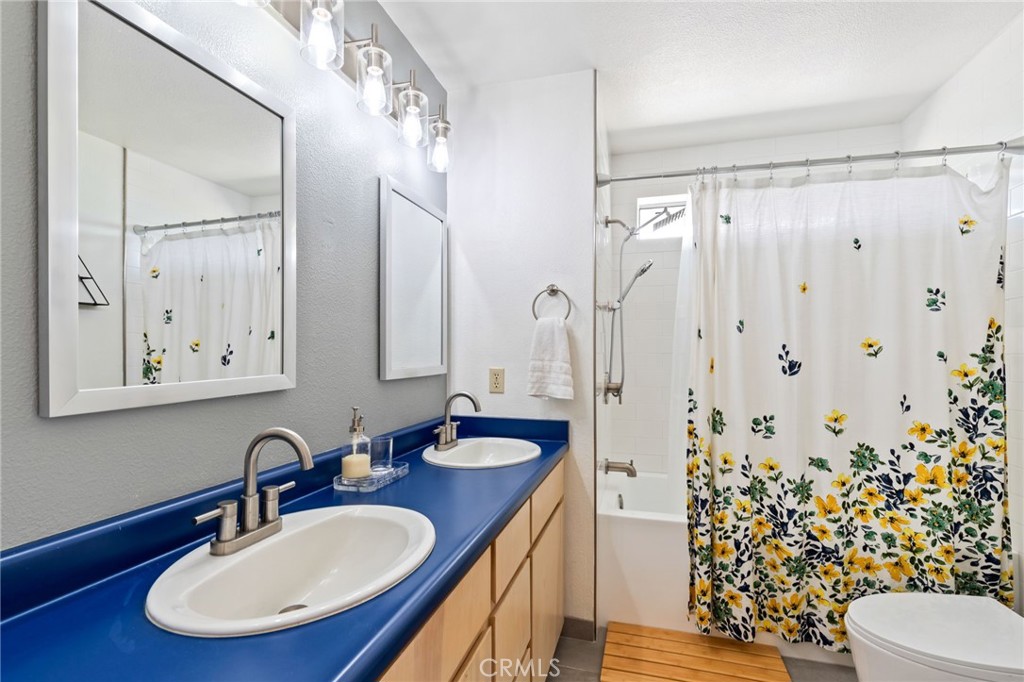 5545 Gunther Rd, Mariposa, CA 95338