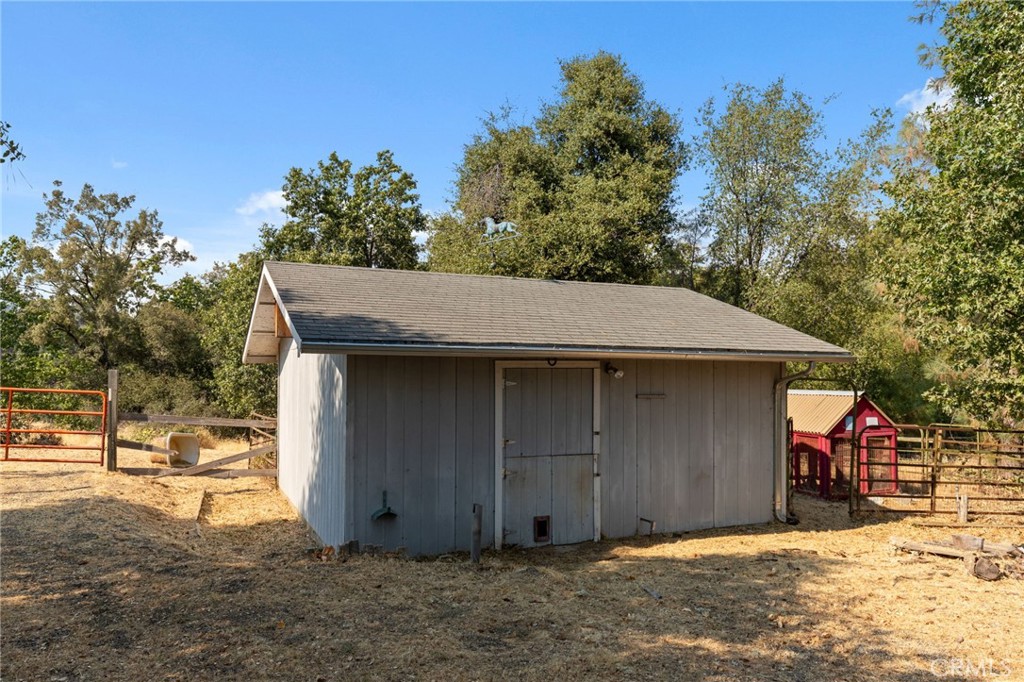 5545 Gunther Rd, Mariposa, CA 95338