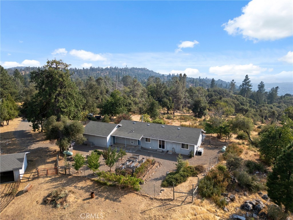 5545 Gunther Rd, Mariposa, CA 95338