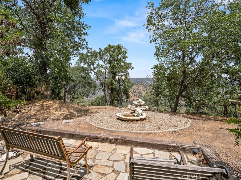 29290 Larkspur Rd, Tollhouse, CA 93667