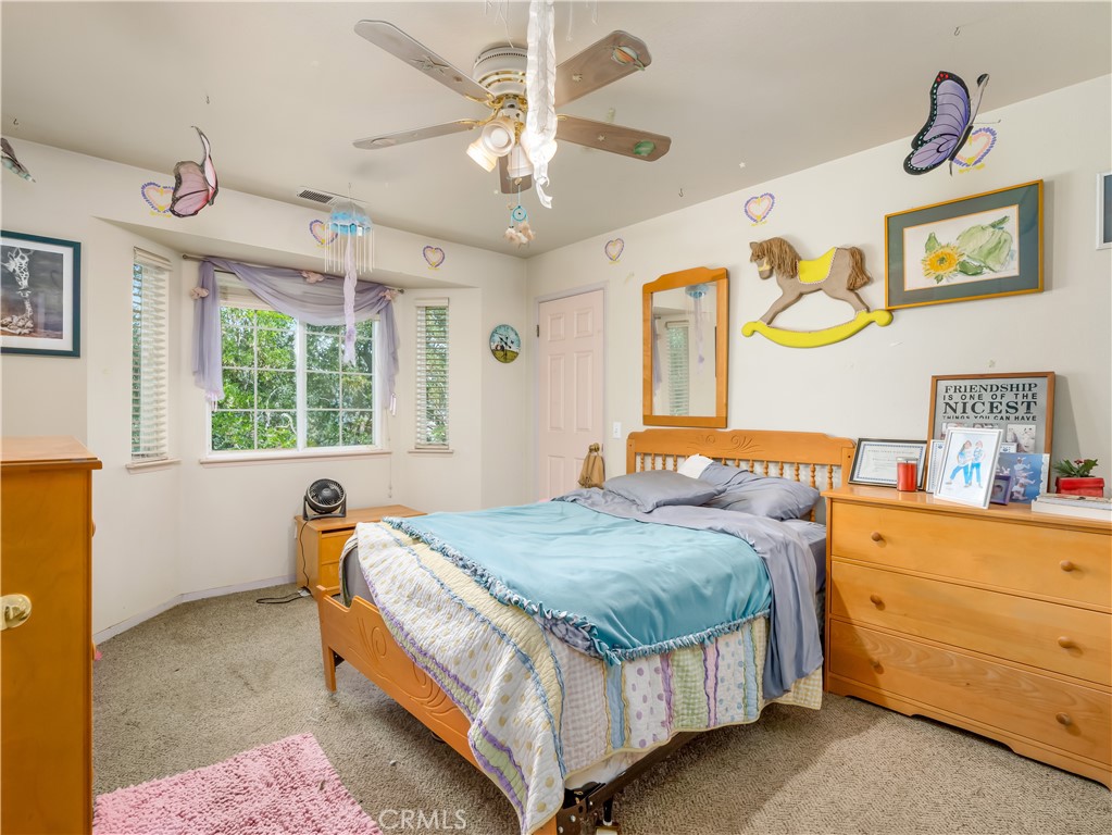 29290 Larkspur Rd, Tollhouse, CA 93667