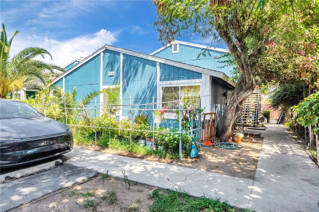 1620 B St, Fresno, CA 93706