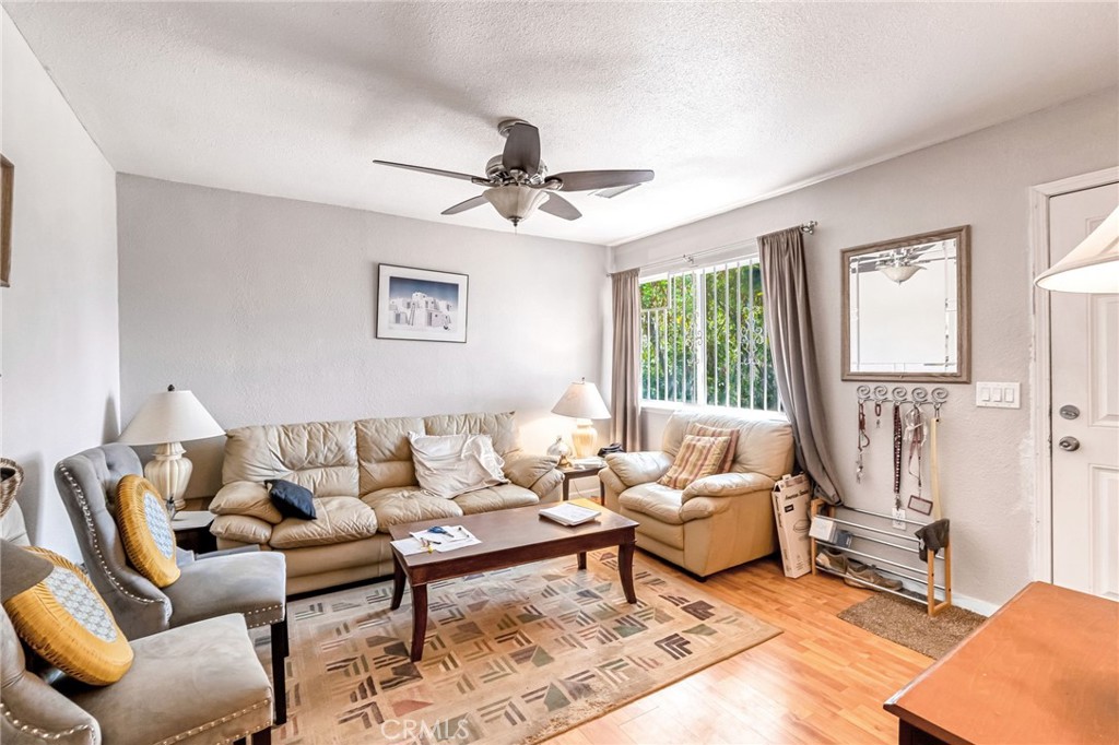 1620 B St, Fresno, CA 93706