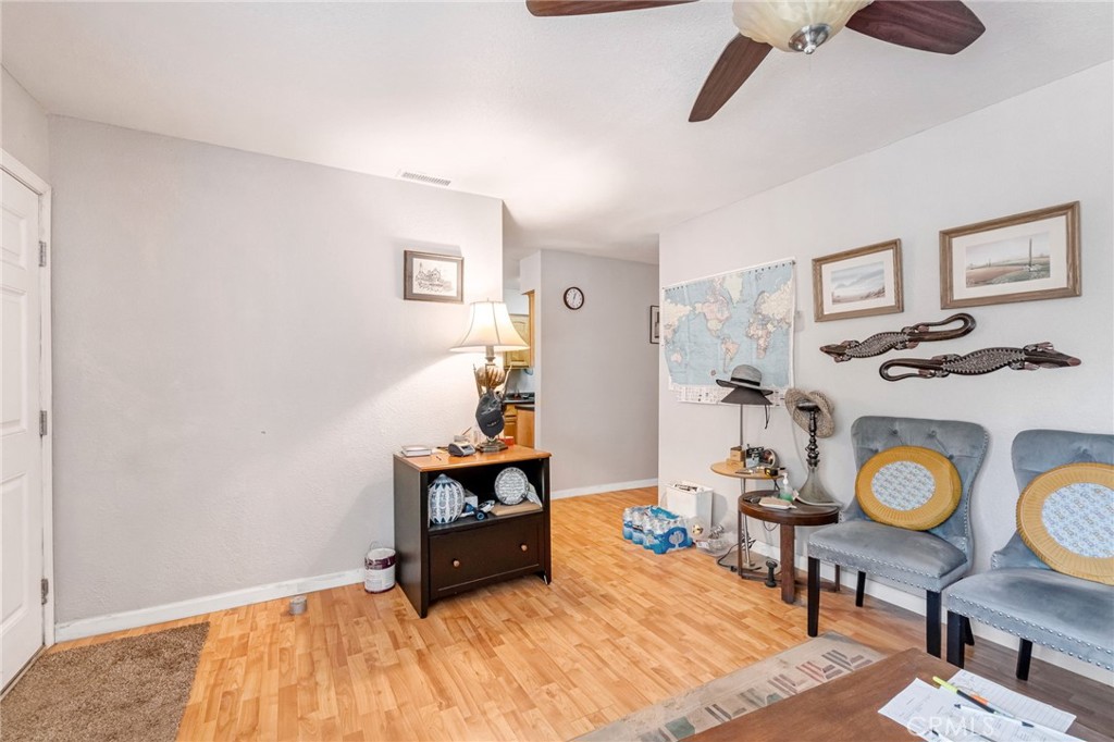 1636 B St, Fresno, CA 93706