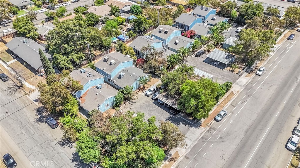 1120 San Joaquin St, Fresno, CA 93706