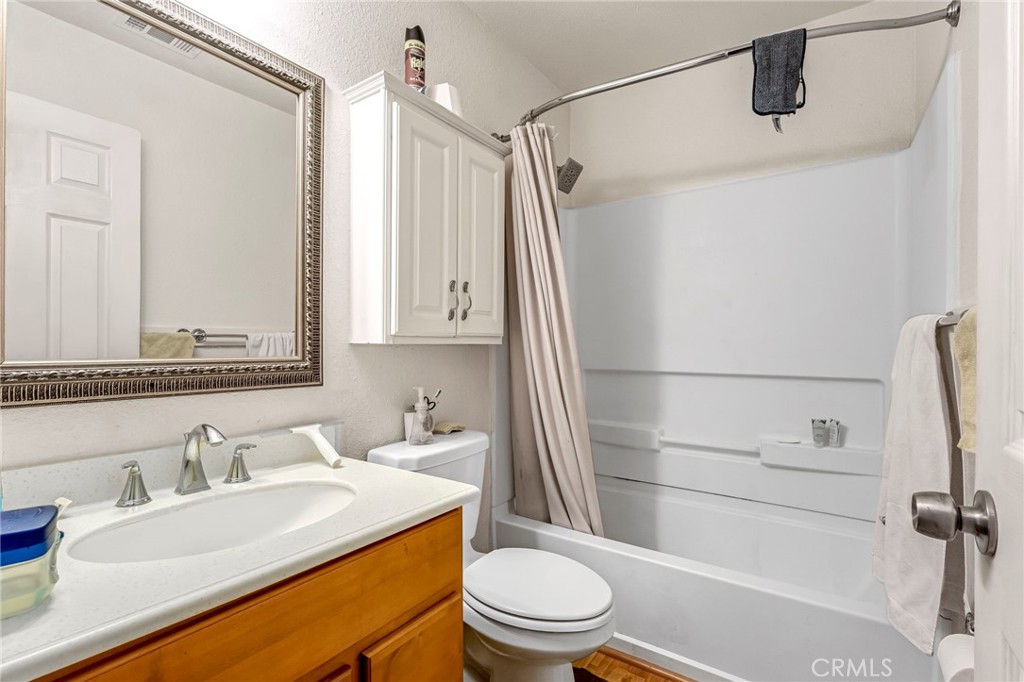 1120 San Joaquin St, Fresno, CA 93706