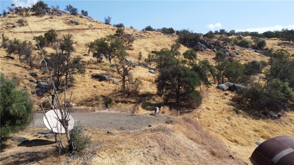 38938 Pepperweed Rd, Squaw Valley, CA 93675