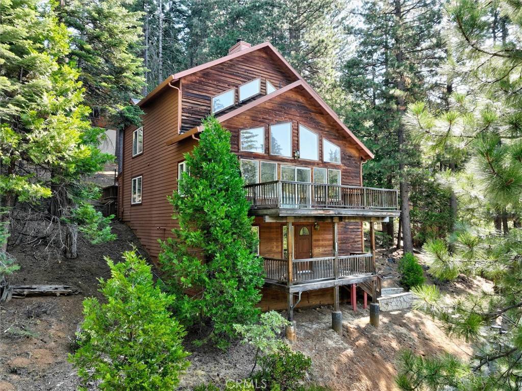 7244 Yosemite Park Way, Yosemite, CA 95389