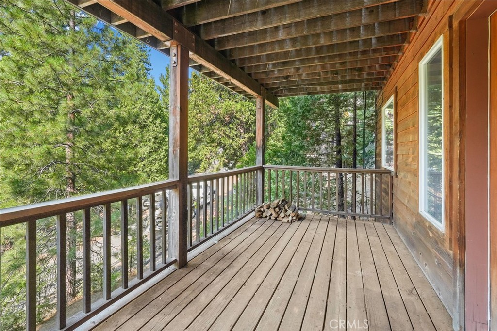 7244 Yosemite Park Way, Yosemite, CA 95389
