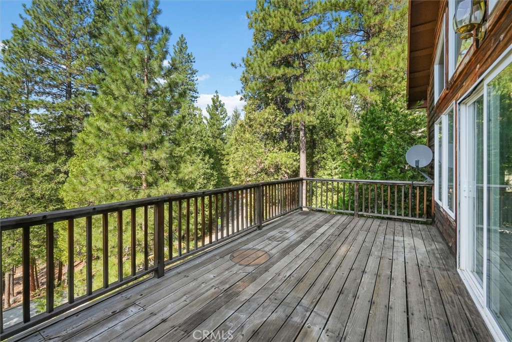 7244 Yosemite Park Way, Yosemite, CA 95389