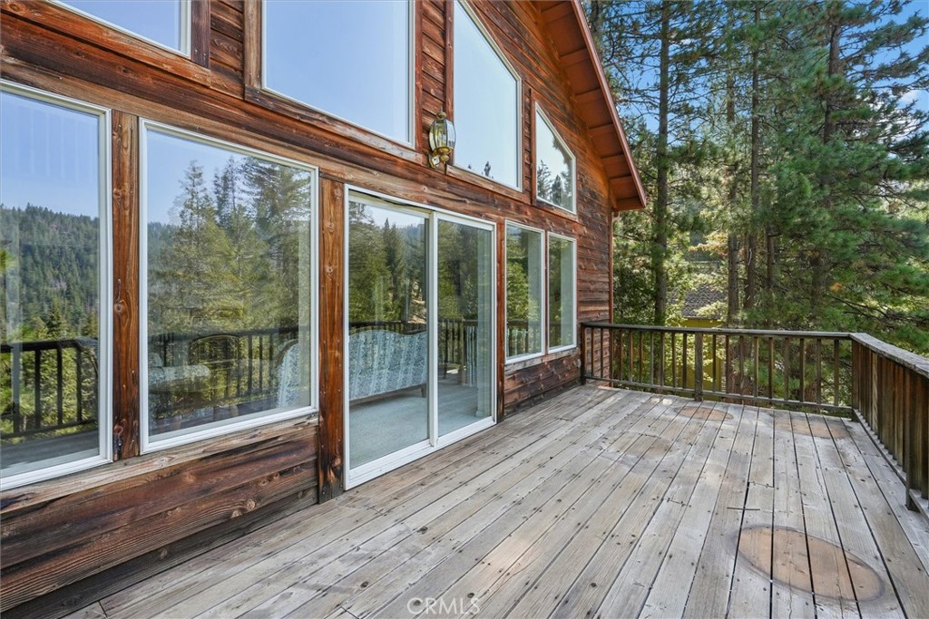 7244 Yosemite Park Way, Yosemite, CA 95389