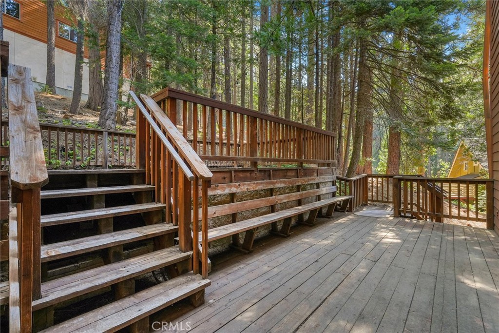 7244 Yosemite Park Way, Yosemite, CA 95389