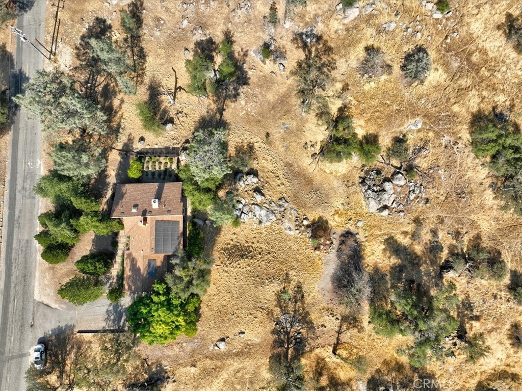 43656 Crystal Cave Cir, Coarsegold, CA 93614