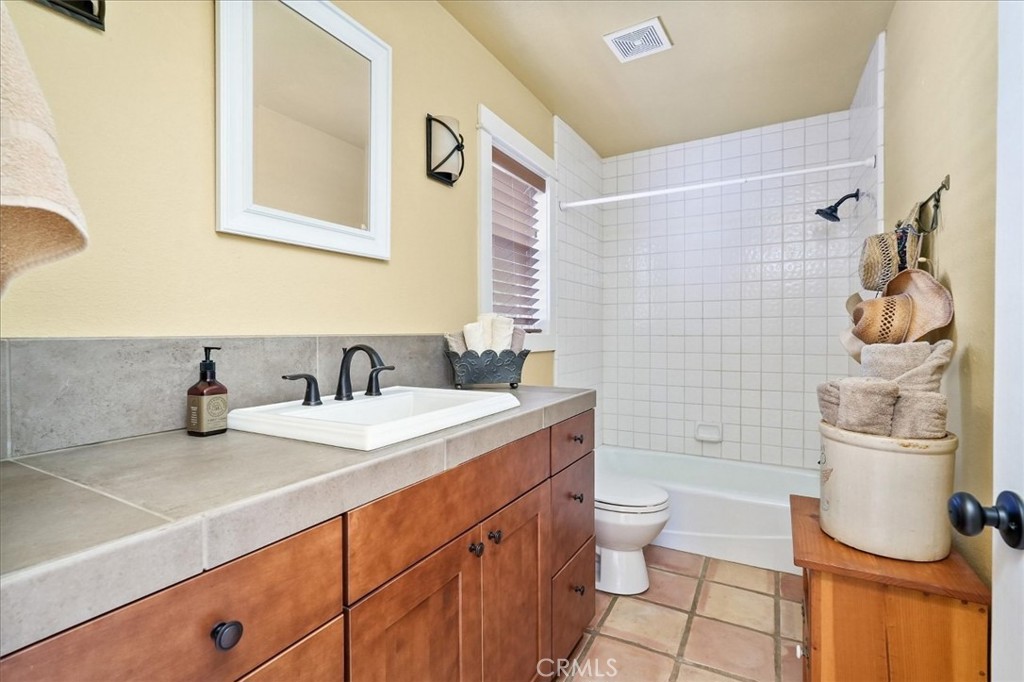 43656 Crystal Cave Cir, Coarsegold, CA 93614